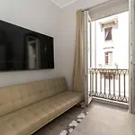 NEW Bright Studio near Piazza San Carlo!